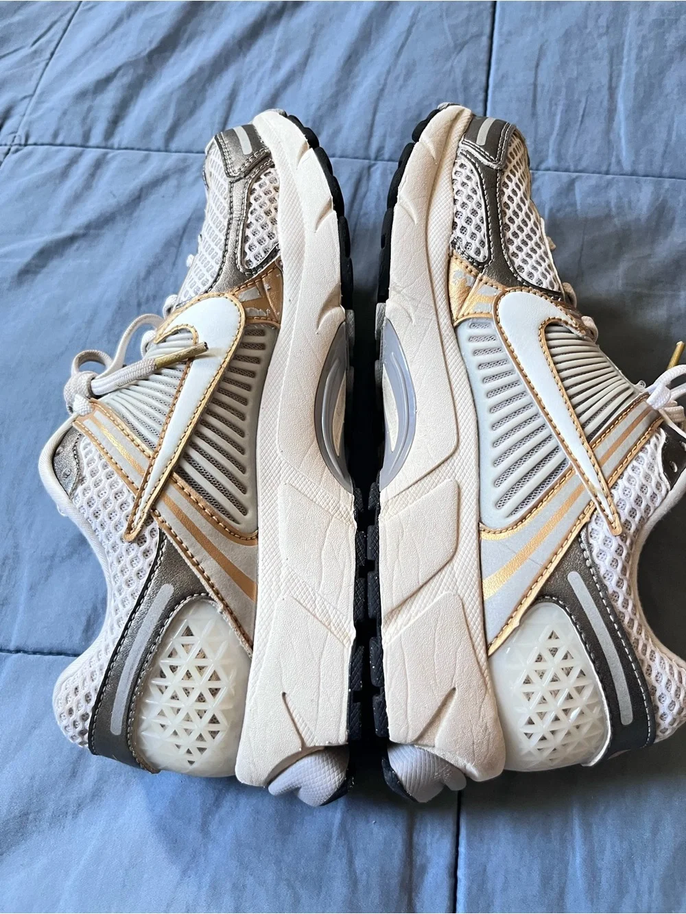 Nike zoom vomero 5  sneakers